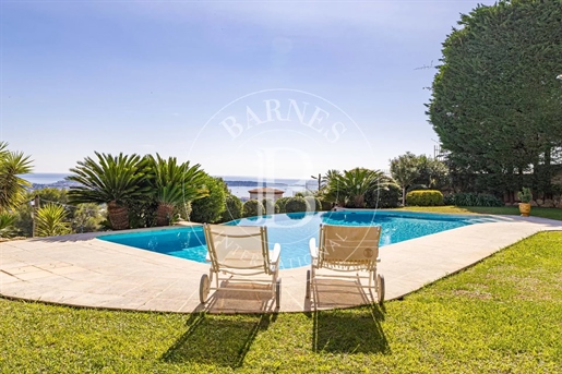 Proche Cannes - Villa Provençale - Vue Mer Panoramique