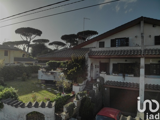 Vendita Casa indipendente / Villa 276 m² - 4 camere - Anzio