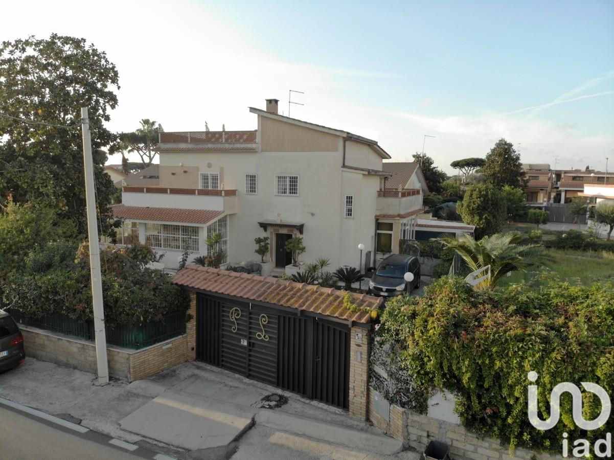 Vente Maison individuelle / Villa 327 m² - 5 chambres - Anzio