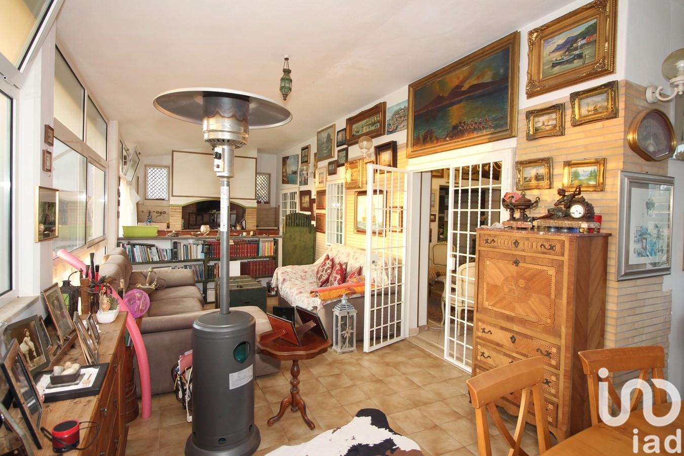 Vente Maison individuelle / Villa 327 m² - 5 chambres - Anzio