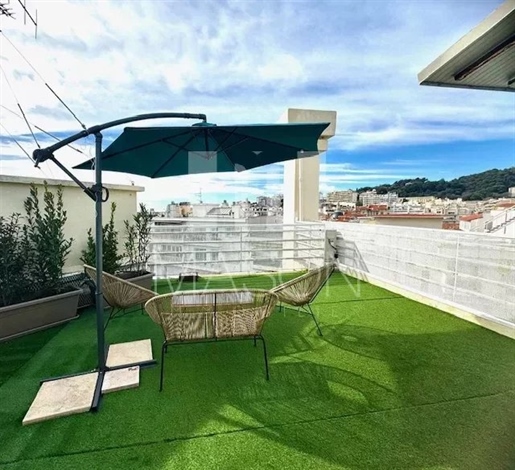 2-Bedroom Apartement With A Rooftop Terrace In Nice