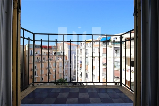 2-стаен апартамент в центъра на Ница