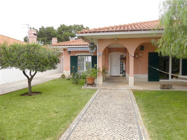 Sells property Portugal / Lisbon South