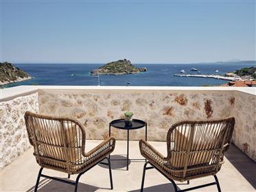 Vilă modernă, minimalistă, cu 4 dormitoare, cu piscină privată în nordul insulei Zakynthos, Grecia