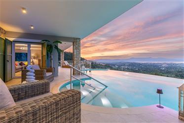 Superbe villa de 3 chambres avec une vue imprenable à Achilleion, Corfou - Grèce 