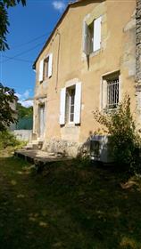 Huis en schuur Xvii eeuw 28 Km van Bordeaux