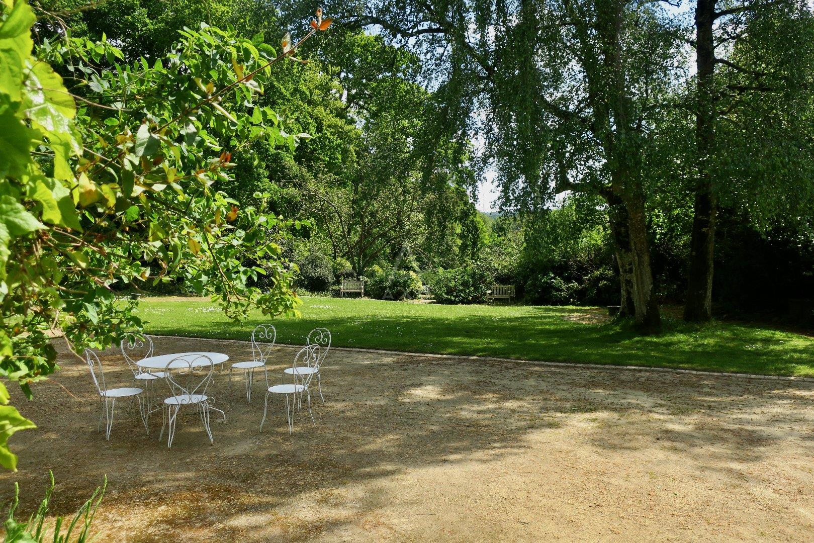 Manorhouse