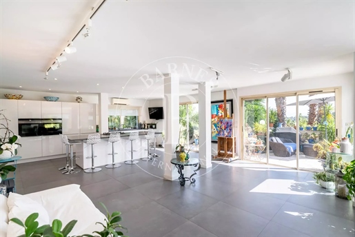 Super Cannes - Villa mit 4 Schlafzimmern und eigenem Bad - Swimmingpool