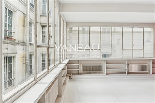 Rare - Paris Ix - Saint Georges / Rue des Martyrs - Townhouse with rooftop 35 sqm