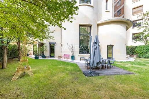Exclusivitate - Paris XVI - OCDE - Duplex excepțional cu grădină