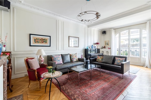 Paris Xvi - Village D'auteuil - Family apartment - Perfect condition