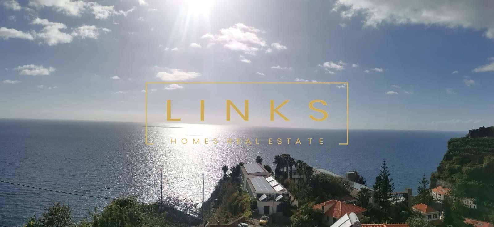 Exclusive Residence: Luxury 3 bedroom villa, where comfort meets supreme elegance