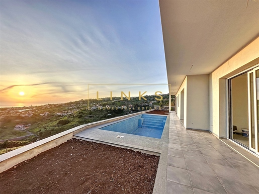 New T3+1 Villa With Panoramic Views in Canhas, Ponta do Sol