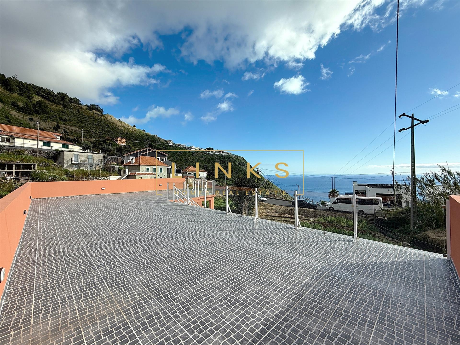 3 Bedroom House in Arco da Calheta with Sea View - Totally Refurbished