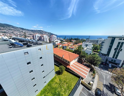 Fabuloso Apartamento T2 Na Melhor Localização do Funchal