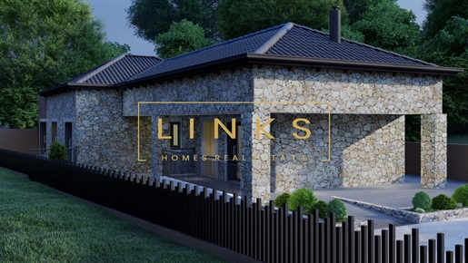 3-Bedroom House in Renovation Phase with Garden and Barbecue in the Middle of Nature