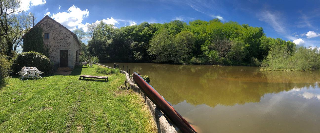 Prive Domein met 2 Watermolens, Minicamping, Gites, Glampings en Mobile Homes