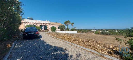 Country House with 3 Rooms in Faro with 200,00 m²