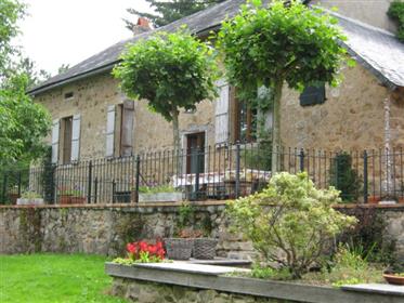 €198 000 - nièvre - beautiful farm authentic with lodging, sauna and pool under construction, beaut