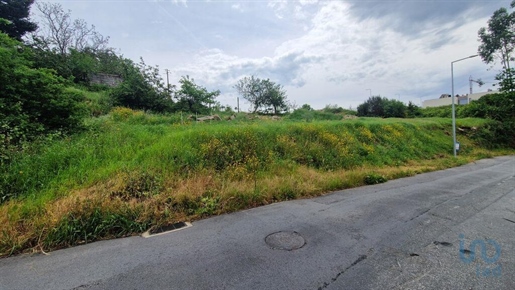 Terreno em Cambra e Carvalhal de Vermilhas de 400,00 m²