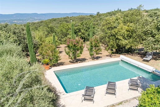 Architect-Designed house in Bonnieux with pool, landscaped garden, and stunning view