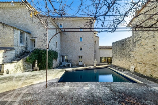 Lioux - Château de Ceris, a 17th-century masterpiece in the heart of the Luberon region