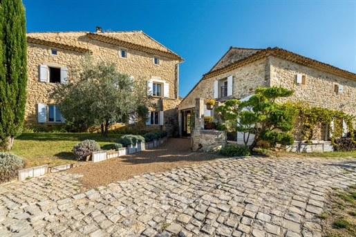 Pays d’Uzès – A charming and atypical property