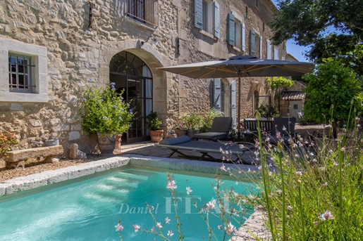 Paradou – A superb 18th century property