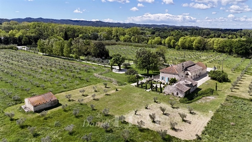 Saint Rémy de Provence – Ein herrliches historisches Anwesen