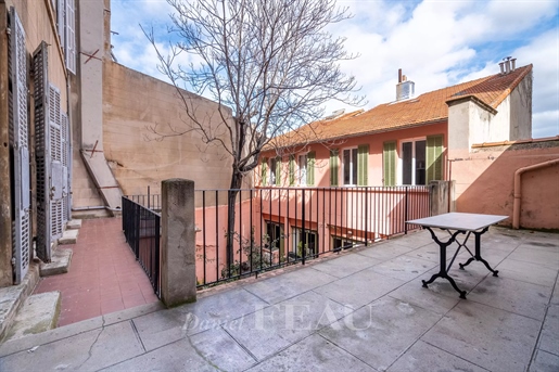 Marseille 6. Arrondissement – Eine Familienwohnung mit Terrasse