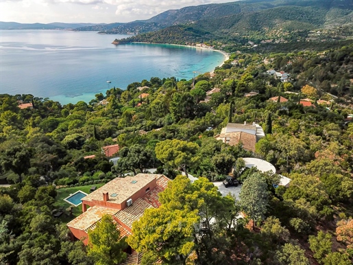 Le Lavandou Cap Nègre – Een prachtige villa met open uitzicht op zee
