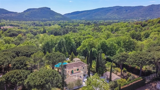 Bagnols en Forêt – An elegant villa