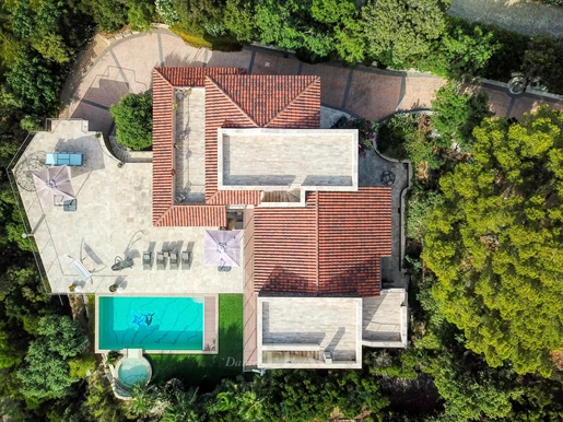 Cavalaire – Een rustige villa met uitzicht op zee