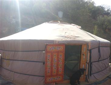 Krásna Finca s yurts v blízkosti centra mesta Málaga