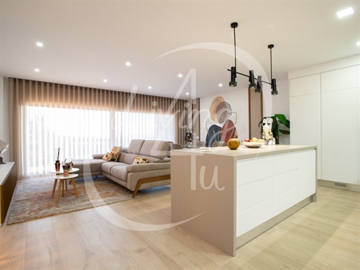 Excellent T2 Unike Residence Montijo