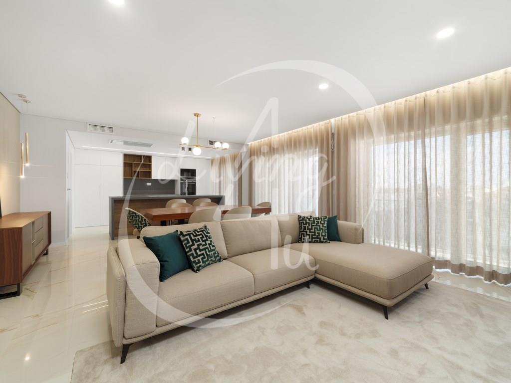 Purchase: Apartment (2500)
