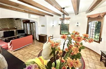 Empuriabrava – Peni – Schönes Haus mit 4 Schlafzimmern und Swimmingpool