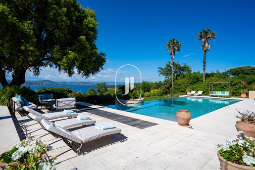 Exclusivity - Sumptuous villa for sale in Saint-Tropez with ten