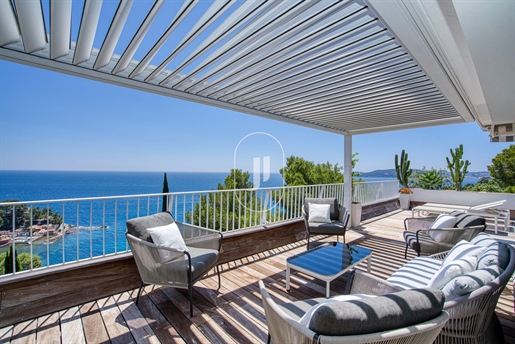 Duplex avec vue mer panoramique à vendre à Toulon