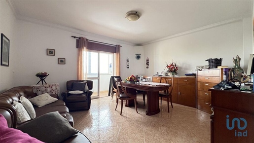 Appartement met 3 Kamers in Setúbal met 92,00 m²