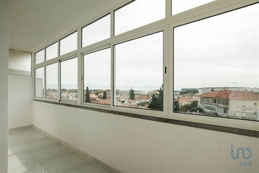 Apartment with 3 Rooms in Lisboa with 119,00 m²