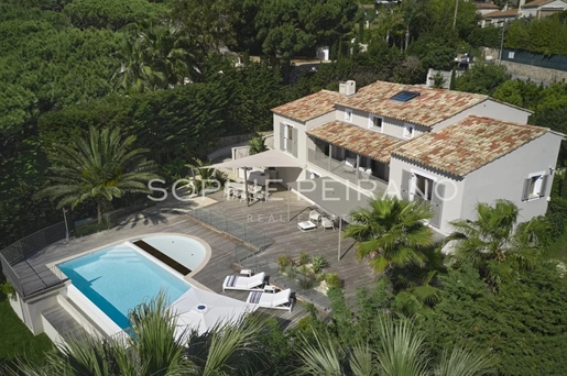 Co-Exclusivité- Super Cannes - Superbe Villa Avec Vue Mer
