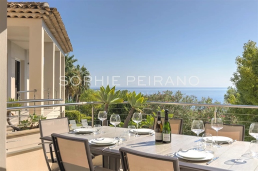 Cannes - Moderne villa met zeezicht