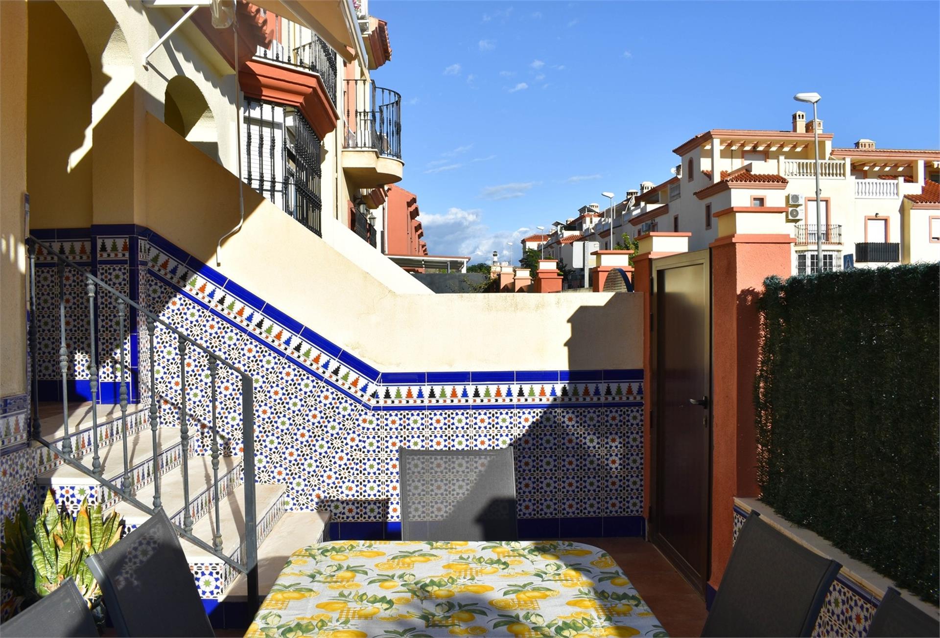 Stadthaus mit Pool, nahe am Meer!