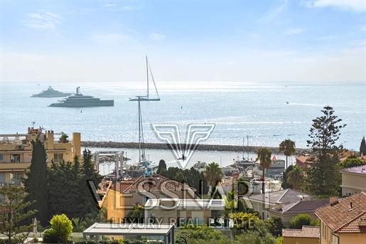 Beautiful apartment in a sought after area with sea views