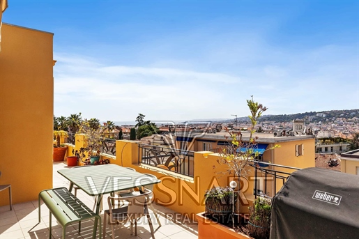 Magnificent rooftop terrace in the heart of Nice - sea view