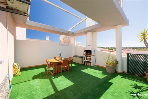 Spacieux appartement de 2 chambres avec terrasse avec une excellente exposition au soleil, Lagos