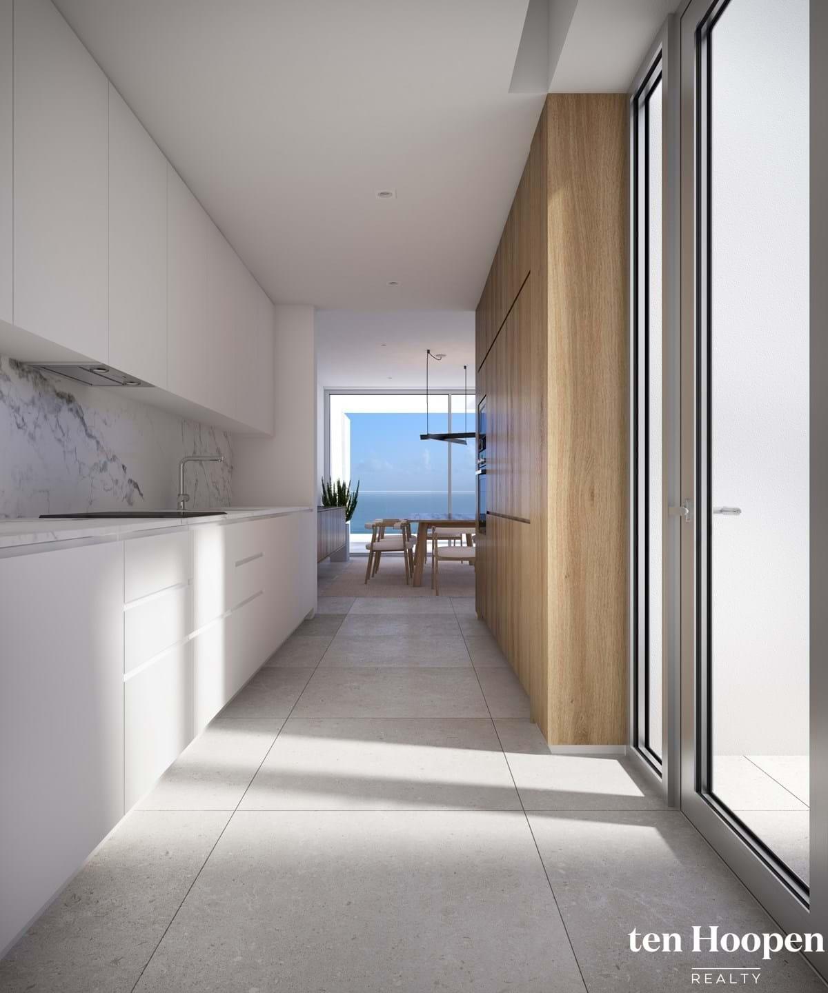 Luxury 3 bedroom townhouse with sea views within walking distance of the center of Praia da Luz