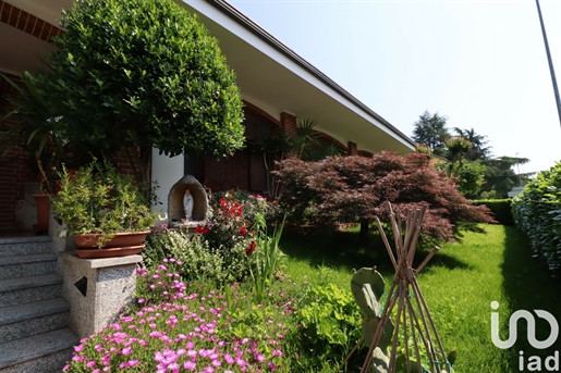 Casa unifamiliar / Villa en venta 250 m² - 3 dormitorios - San Giusto Canavese