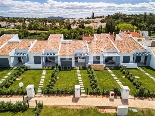 Vilamoura - New T2+1 house close to Golf